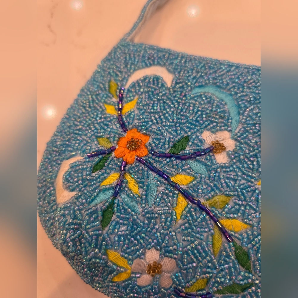 Ermo Beaded Purse - Picture 8 of 13